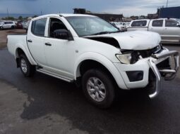 MITSUBISHI TRITON 2.5 LITRE DIESEL AUTOMATIC WRECKING