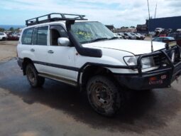 TOYOTA LANDCRUISER 4.2 LITRE DIESEL MANUAL WRECKING