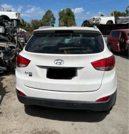 6/2014 HYUNDAI IX35 LM 2LTR G4NC AUTO PETROL FWD SUV – DRY CREEK WRECKERS full