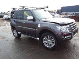 MITSUBISHI PAJERO 3.2 AUTOMATIC DIESEL WRECKING