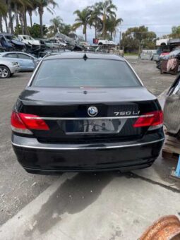 DRY CREEK WRECKERS-10/2005 BMW 750i E65 5LTR V8 AUTO RWD SEDAN BLACK full