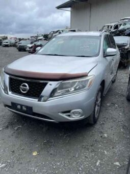 DRY CREEK WRECKERS-8/2013 NISSAN PATHFINDER R52 3.5L AUTO CVT FWD WAGON SILVER full