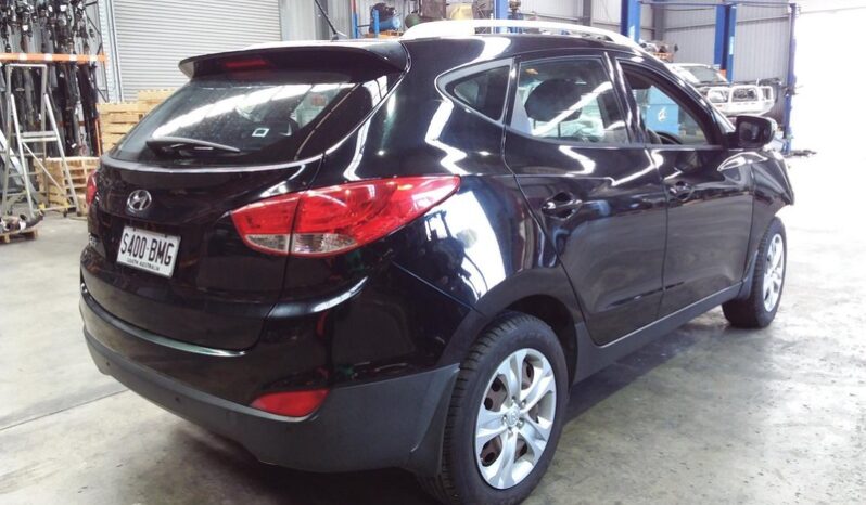 Wrecking 2014 Hyundai IX35 LM Active FWD 2.0L Auto Petrol Wagon | Stock No. W1926 full