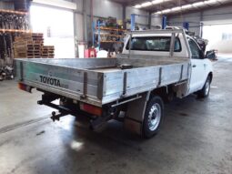 Wrecking 2010 Toyota Hilux 4×2 Workmate 2.7L Manual Petrol Pickup | Stock No. W1921 full