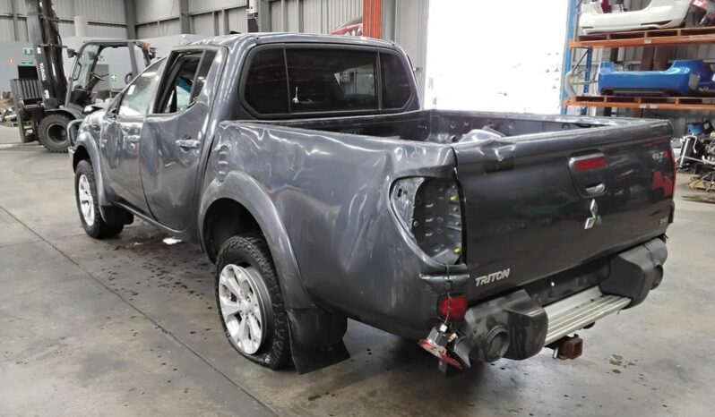 Wrecking 2010 Mitsubishi MN Triton GLX-R 2.5L Manual Diesel Utility | Stock No. W1951 full