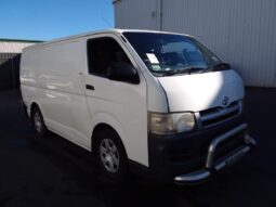 Wrecking 2006 Toyota HiAce TRH LWB 2.7L Auto Petrol Van | Stock No. W1947 full