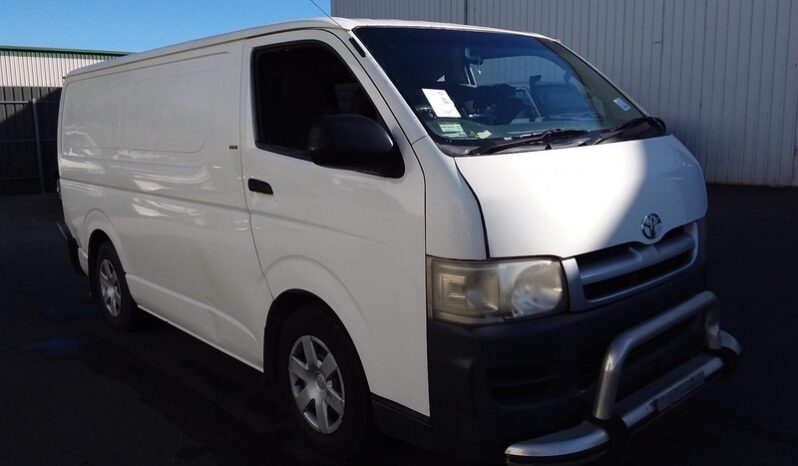 Wrecking 2006 Toyota HiAce TRH LWB 2.7L Auto Petrol Van | Stock No. W1947 full