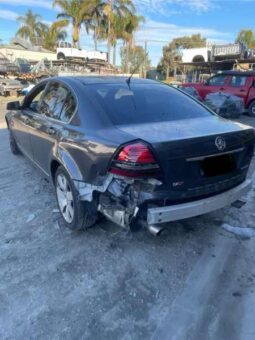 DRY CREEK WRECKERS-9/2006 HOLDEN CALAIS VE AUTO 3.6L 6CYL LY7 PETROL SEDAN GREY full