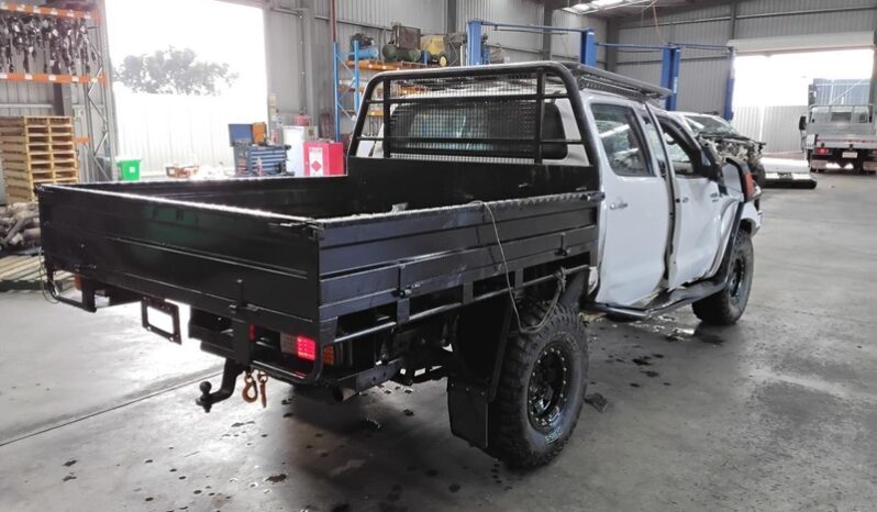 Wrecking 2011 Toyota Hilux 4×4 SR 3.0L Manual Diesel Utility | Stock No. W2006 full