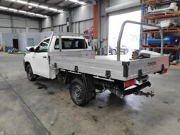 Wrecking 2018 Toyota Hilux 4×2 Workmate 2.7L Manual Petrol Pickup | Stock No. W2004 full