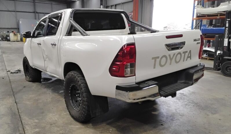 Wrecking 2018 Toyota Hilux 4×4 SR5 2.8L Manual Diesel Wagon | Stock No. W1989 full