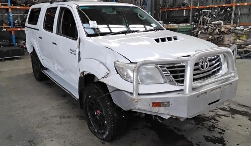 Wrecking 2014 Toyota Hilux 4×4 SR5 3.0L Auto Diesel Utility | Stock No. W2033 full