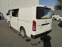 Wrecking 2017 Toyota HiAce 3.0L Auto Diesel Van | Stock No. W2035 full