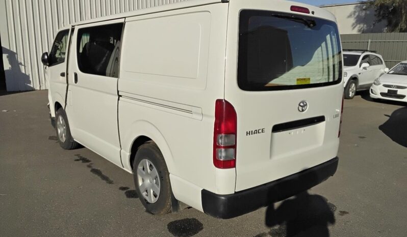 Wrecking 2017 Toyota HiAce 3.0L Auto Diesel Van | Stock No. W2035 full