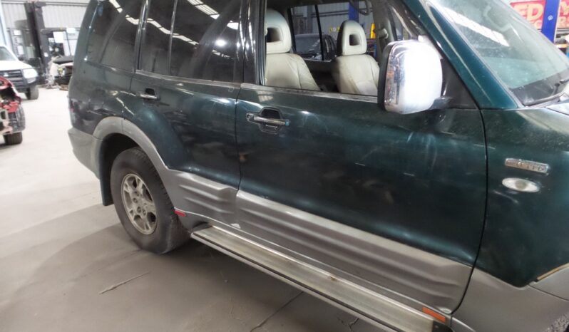 PAJERO WRECKING full