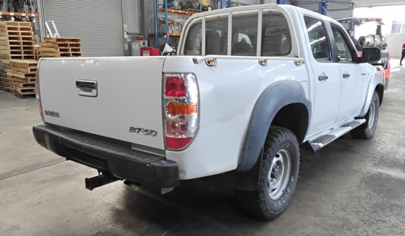 Wrecking 2007 Mazda BT-50 UN DX 4×4 3.0L Manual Diesel Utility | Stock No. W2043 full