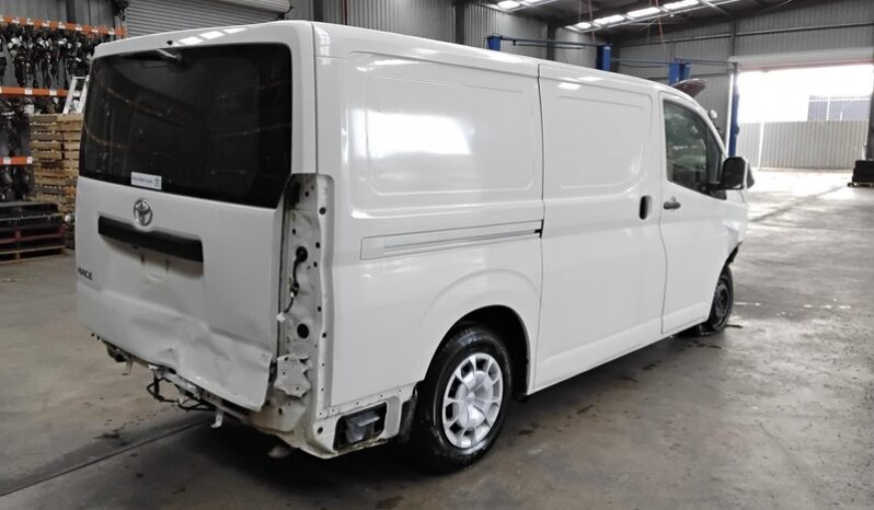 Wrecking 2022 Toyota HiAce 300 Series 2.8L Auto Diesel Van | Stock No. W2060 full