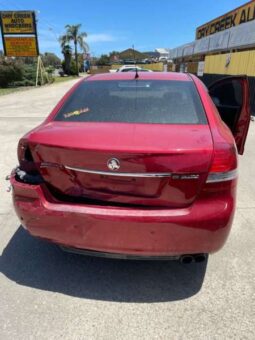 DRY CREEK WRECKERS – 12/2010 HOLDEN BERLINA VE AUTO 3LTR LFW V6 RWD full