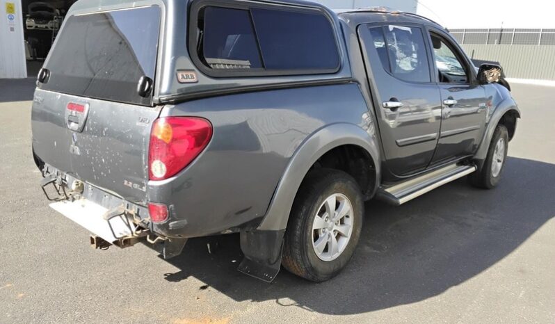 Wrecking 2006 Mitsubishi Triton ML 4×4 GLS 3.2L Manual Diesel Utility | Stock No. W2089 full