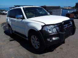 MITSUBISHI PAJERO 3.2 AUTOMATIC DIESEL WRECKING