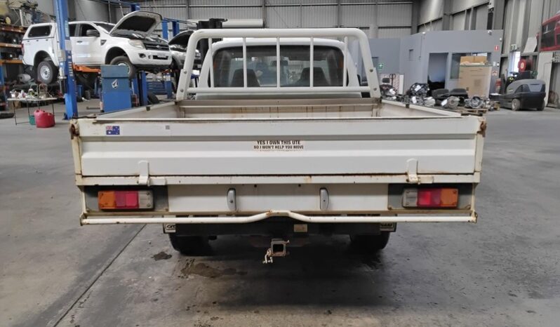 Wrecking 2002 Mazda Bravo WL DX 4×4 2.5L Manual Diesel Pickup | Stock No. W2096 full